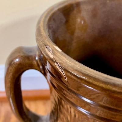 LOT 20 L: 1920's Nelson McCoy Sanitary Co. Buccaneer Pitcher w/ 6 Mugs & McCoy Pottery Mixing Bowl