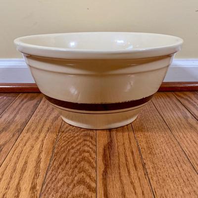 LOT 20 L: 1920's Nelson McCoy Sanitary Co. Buccaneer Pitcher w/ 6 Mugs & McCoy Pottery Mixing Bowl