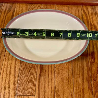 LOT 22 K: Pfaltzgraff "Juniper" Dishware Set