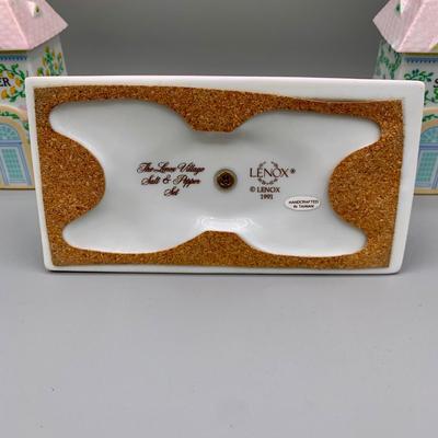 LOT 25 L: The Lenox Village 1991 Salt & Pepper Set