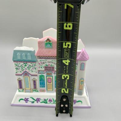 LOT 28 L: The Lenox Village 1994 Napkin Holder