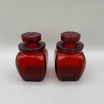 LOT 30 L: Red Glass Collection