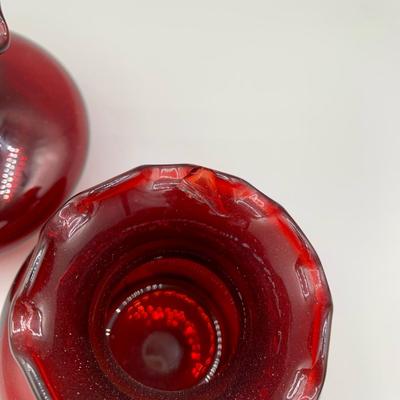 LOT 30 L: Red Glass Collection