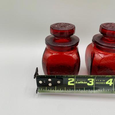 LOT 30 L: Red Glass Collection