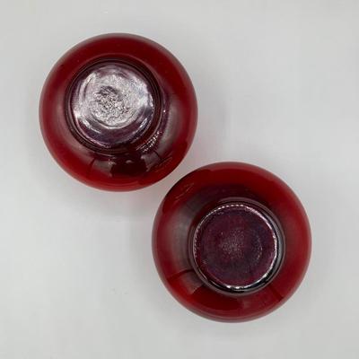 LOT 30 L: Red Glass Collection
