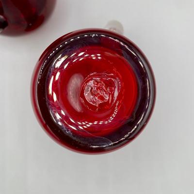 LOT 30 L: Red Glass Collection