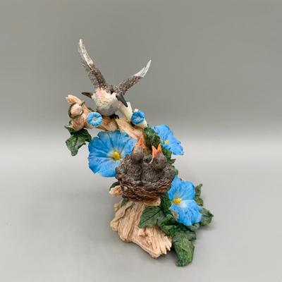 LOT 32 N: 1998 Lefton Hummingbird Figurine & Vintage Bisque Porcelain Hummingbird Figurine