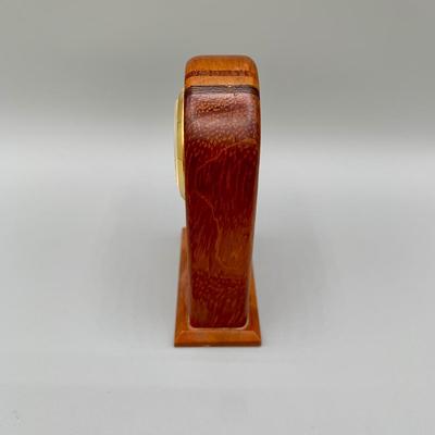 LOT 35 L: Brass Apple Bell, Schlabaugh & Sons Art Deco Miniature Desk Clock, Brass Pineapple Candle Pin, & Metal Star Decor