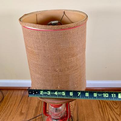 LOT 38 L: Vintage Ranch Craft Dietz Railroad Lantern Desk Lamp w/ Original Shade