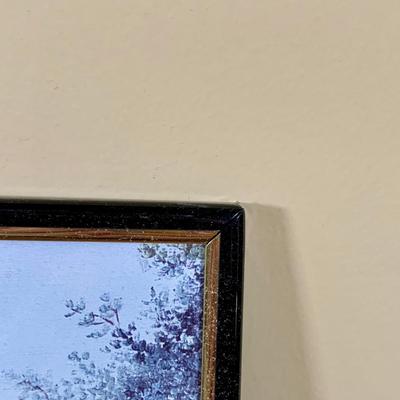 LOT 39 D: Country Style Home Wall Decor & NIP Picture Holder & Frames