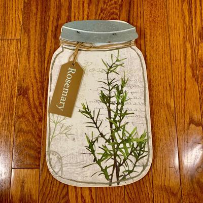 LOT 39 D: Country Style Home Wall Decor & NIP Picture Holder & Frames