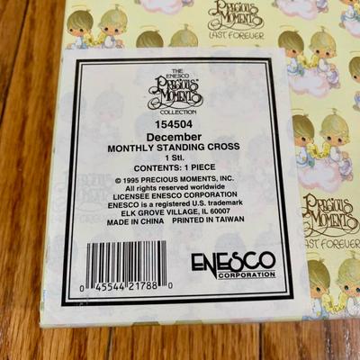 LOT 40 D: Precious Moments Collection