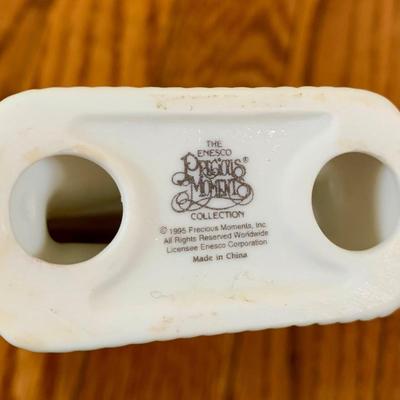 LOT 40 D: Precious Moments Collection