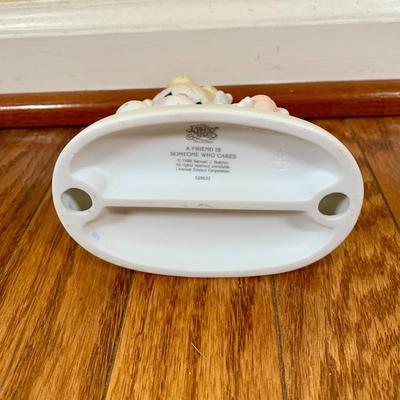 LOT 40 D: Precious Moments Collection