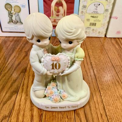 LOT 40 D: Precious Moments Collection