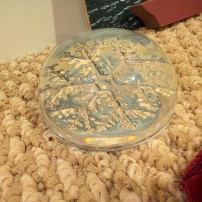 LOT 41B: Christmas Home Decor Collection - Boxed Night Light, Figurines & More w/ Painted Wood Scene, Fitz & Floyd Santa & More