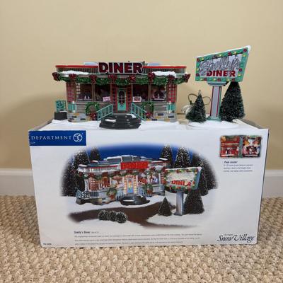 LOT 45B: Department 56 Original Snow Village Shelly's Diner w/ Box