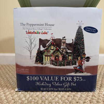 LOT 46B: Department 56 Snow Village Christmas Lane Peppermint House w/ Box