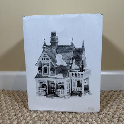 LOT 51B: Dept 56 Heritage Village Collection New England Village Series - Bobwhite Cottage, Captain's Cottage & Fresh Paint