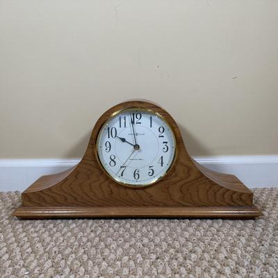 LOT 53B: Howard Miller Westminster Chime Mantle Clock