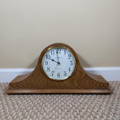 LOT 53B: Howard Miller Westminster Chime Mantle Clock