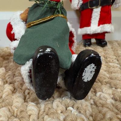 LOT 55B: Resin Santa Figurine Set