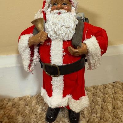 LOT 55B: Resin Santa Figurine Set