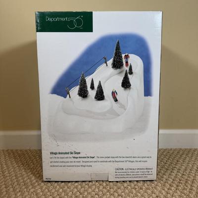 LOT 58B: Dept 56 - Village Animated Skating Pond & Ski Slope