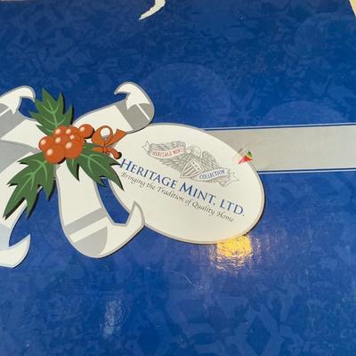 LOT 61B: Christmas Crystal - Holiday Ice Sculptures & Savoir Vivre Platter