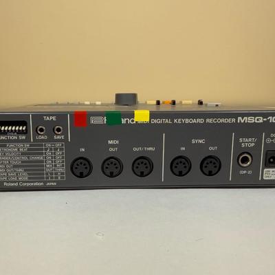 LOT 65B: Roland Midi Digital Keyboard Recorder MSQ-100 & Yamaha Disk Recorder EMQ-1