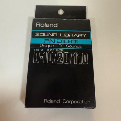 LOT 65B: Roland Midi Digital Keyboard Recorder MSQ-100 & Yamaha Disk Recorder EMQ-1