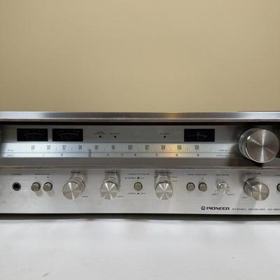 LOT 66B: Pioneer AM/FM Stereo Receiver SX-680
