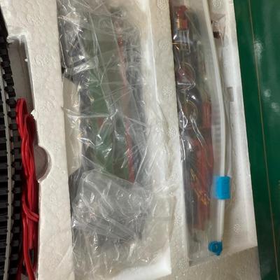 LOT 67B: Dept 56 Heritage Village Collection Village Express & Accessories