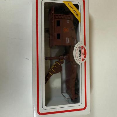 LOT 68B: Vintage HO Scale Model Train Cars