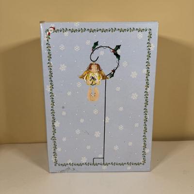 LOT 69B: Angel Holiday Decor Collection
