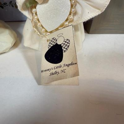LOT 69B: Angel Holiday Decor Collection
