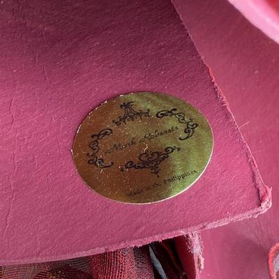 LOT 69B: Angel Holiday Decor Collection