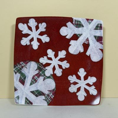 LOT 70B: Lenox Holiday Thermos & Lamb Figurine, Pfaltzgraff Holiday Dishes, Christmas Mugs & More