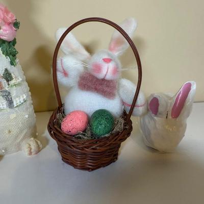 LOT 72B: Spring Home Decor Collection - Avon Egg Candles, Figurines, Sunflower Bowl w/ Bunnies & More