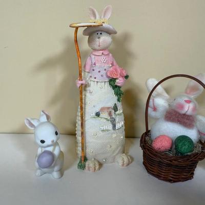 LOT 72B: Spring Home Decor Collection - Avon Egg Candles, Figurines, Sunflower Bowl w/ Bunnies & More