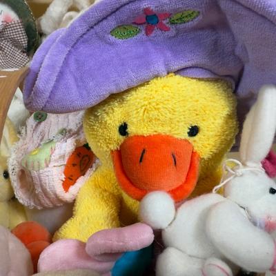 LOT 72B: Spring Home Decor Collection - Avon Egg Candles, Figurines, Sunflower Bowl w/ Bunnies & More