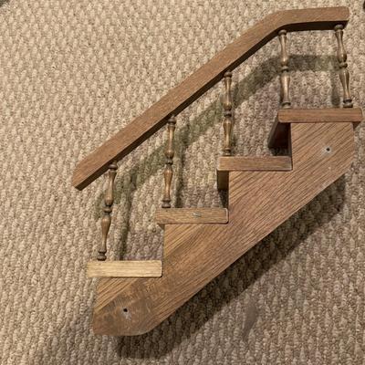 LOT 75B: Decorative Wall Shelves