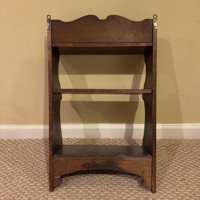 LOT 75B: Decorative Wall Shelves