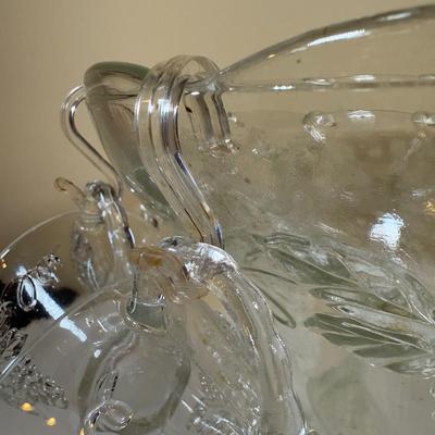 LOT 77B: Vintage Anchor Hocking 27-Piece Punch Set w/ Box