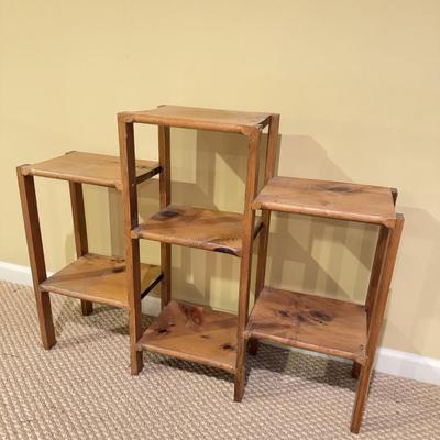 LOT 80B: Wooden Home Decor Shelf