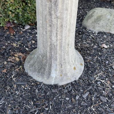 LOT 121Y: Green Mirrored Gazing Ball w/ Concrete Stand