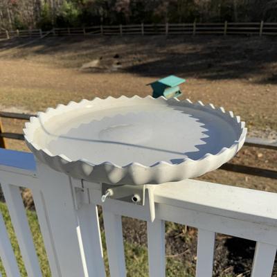 LOT 123Y: 18” Deck Mounted Bird Bath