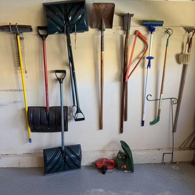 LOT 124G: Gardening Tools, Shovels & More