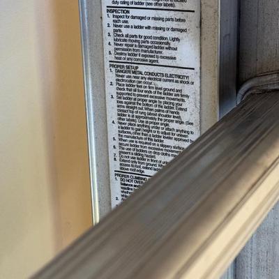 LOT 125G: 2 Werner Ladders - 6’ & Extension Ladder