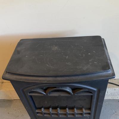 LOT 126G: Electric Fireplace Model WS-D-01